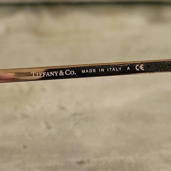 Tiffany & Company Pillow Crystal Sunglasses TF3073 NWOT. NAM#482 - Picture 13 of 17